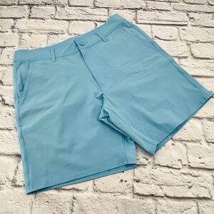 Huk Men's Flat Front Fishing Shorts Size 32 Blue High Rise Stretch Lightweight